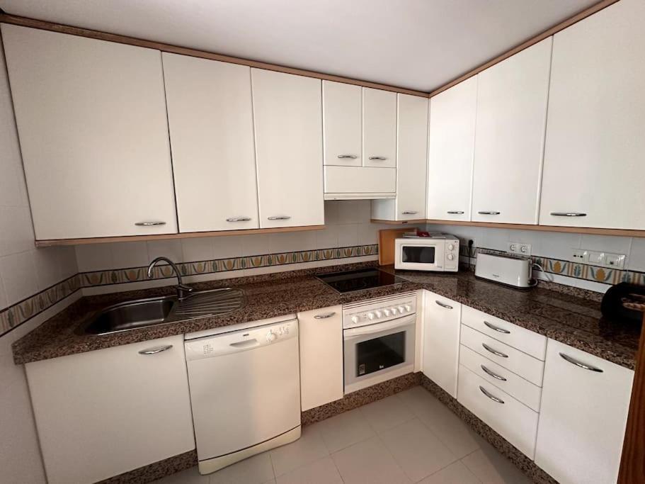 Costalita Beach Apartamento En Estepona Esterno foto