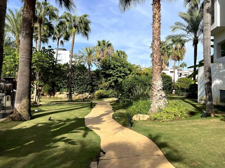 Costalita Beach Apartamento En Estepona Esterno foto